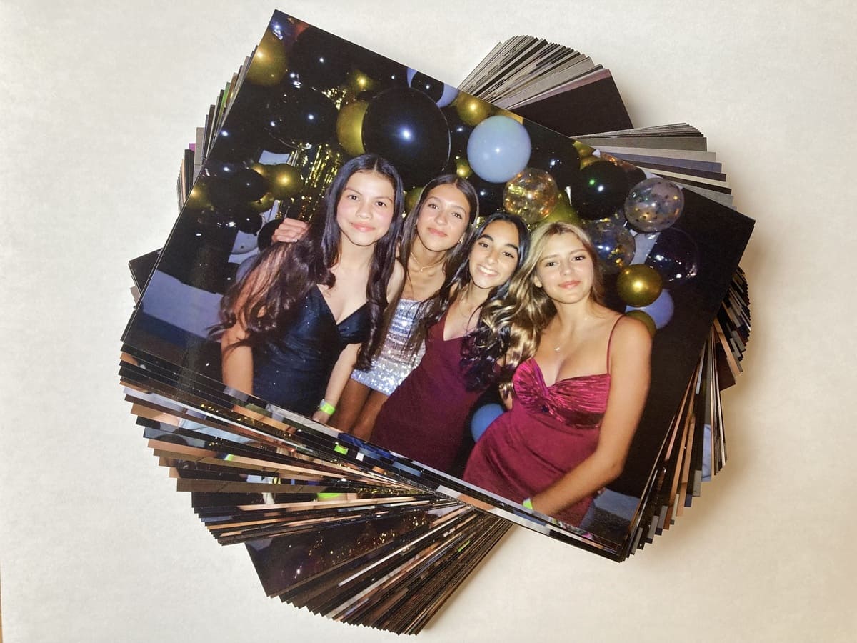 Photo Booth Prints - Pixilated